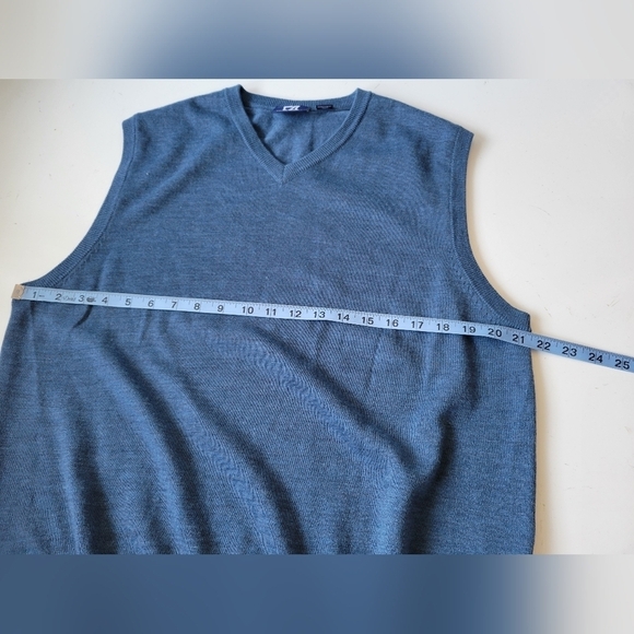 Cutter & Buck Wool Blend Blue Knit Vest Large - Picture 8 of 8